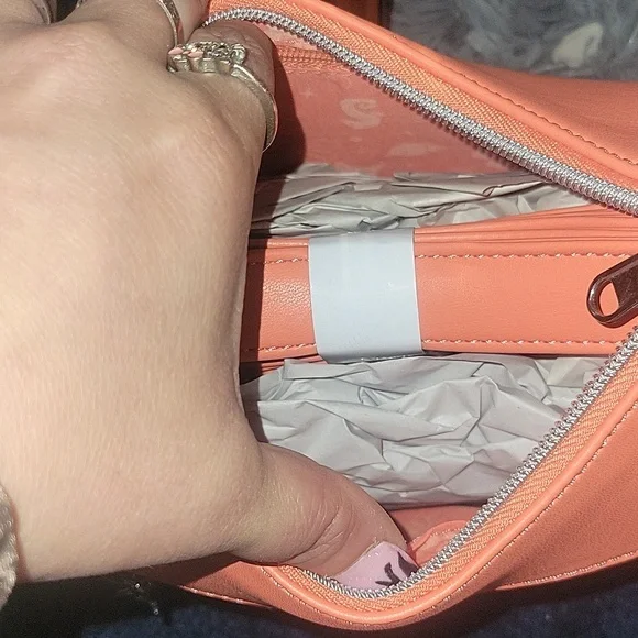 Disney Loungefly The Little Mermaid Flounder Crossbody Handbag - Picture 8 of 10